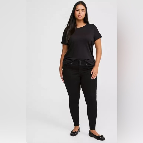 torrid Denim - Torrid Jegging Skinny Super Soft High-Rise Jean.